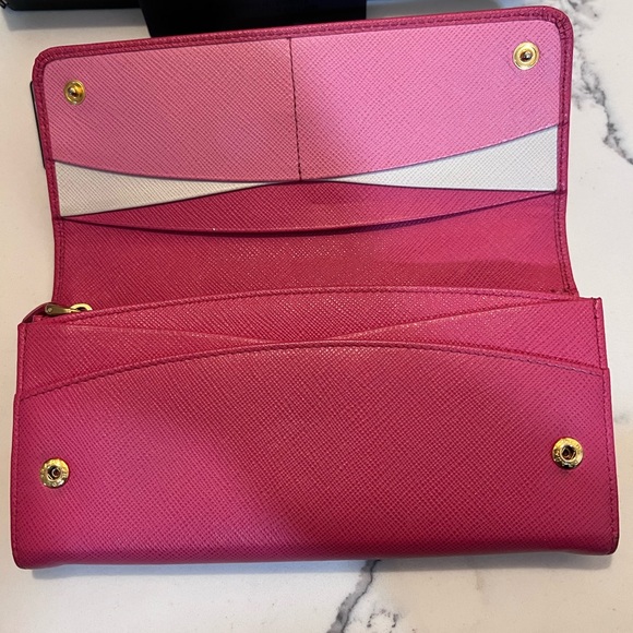 💯Authentic Prada Leather Saffiano Pink Peonia-Begonia Wallet - Picture 4 of 15